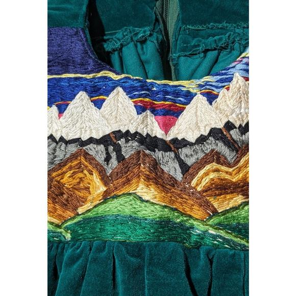 Vintage Homemade Green Velvet Embroidered Mtn. Scene Topper Juniors XS - Picture 5 of 16